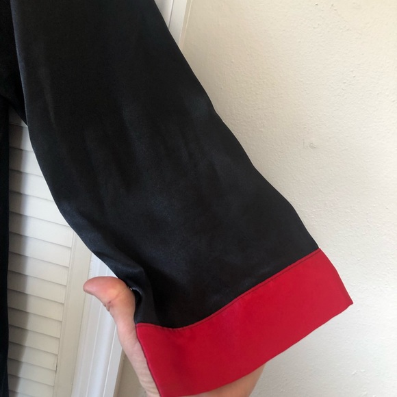 ELEGANT TWO-TONE CHARMEUSE UNI-SEX ROBE by SWEET DREAMS - Picture 4 of 7